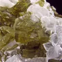Siderite and Dolomite on Quartz - image 4