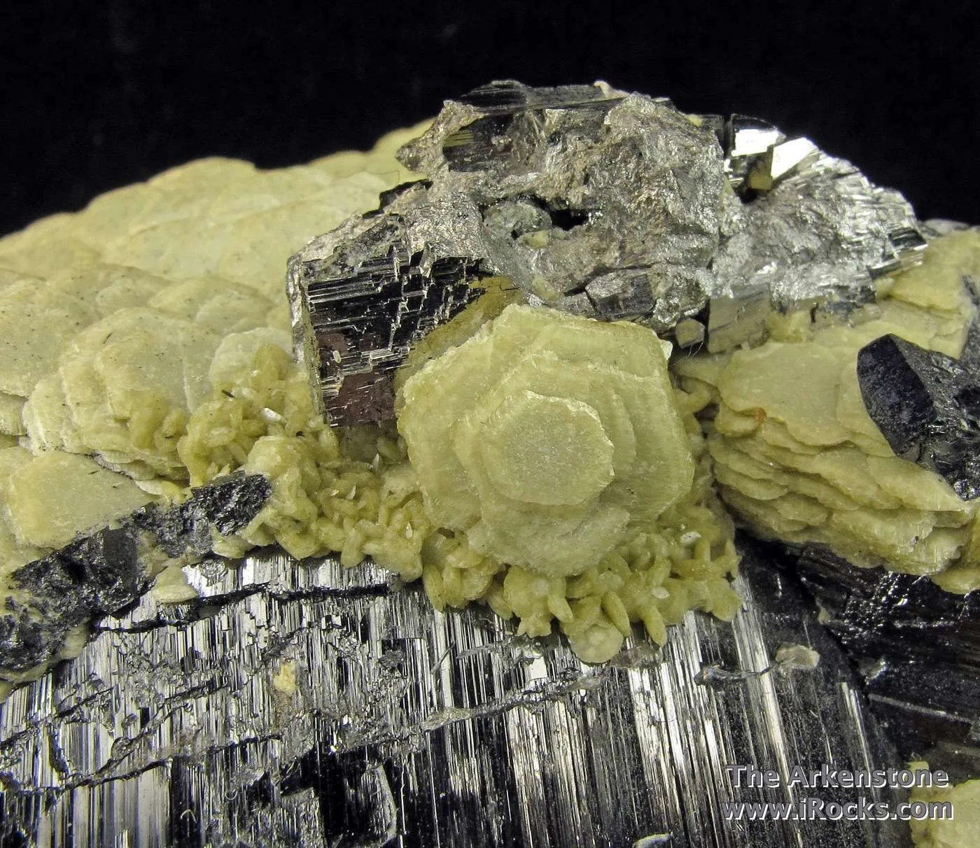 Siderite, Arsenopyrite and Chalcopyrite on Ferberite - image 1