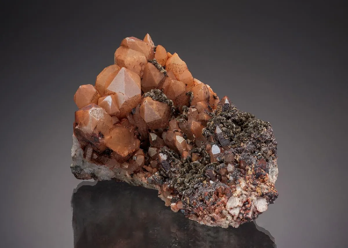 Siderite on Quartz - image 1