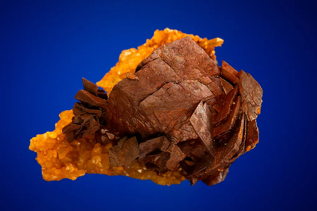 Siderite on Quartz image