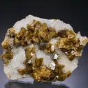 SIDERITE on QUARTZ - image 1