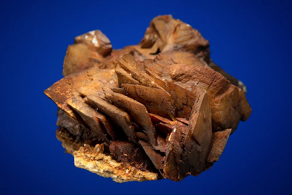 Siderite with Chalcopyrite - image 3