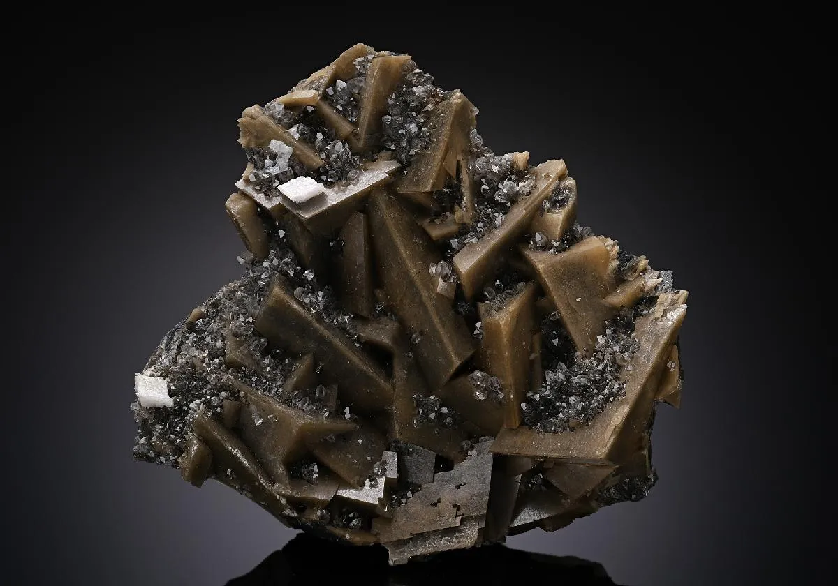 Siderite with Dolomite and Quartz - image 1