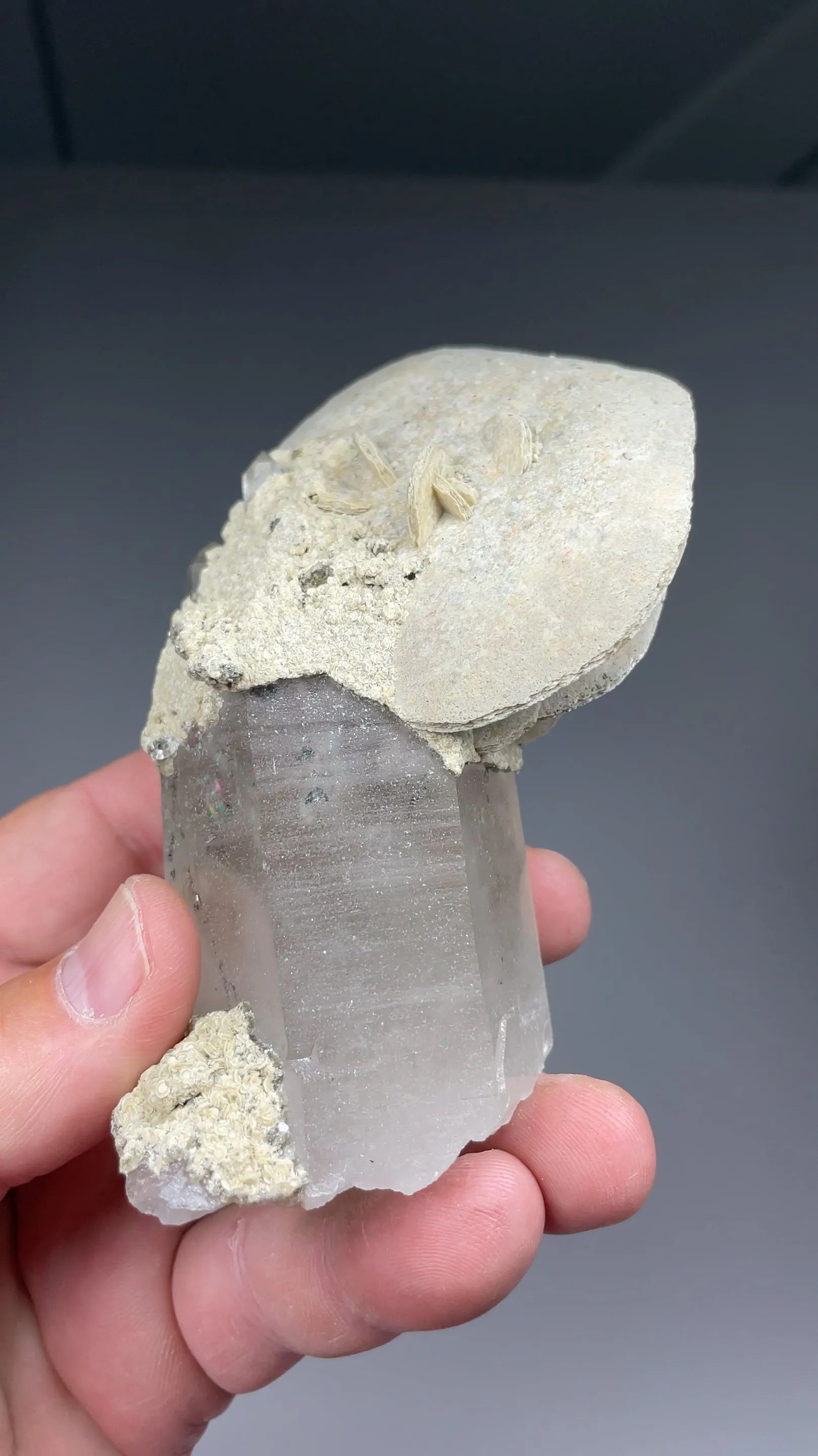 Siderite with Quartz, Ferberite inclusions - image 2