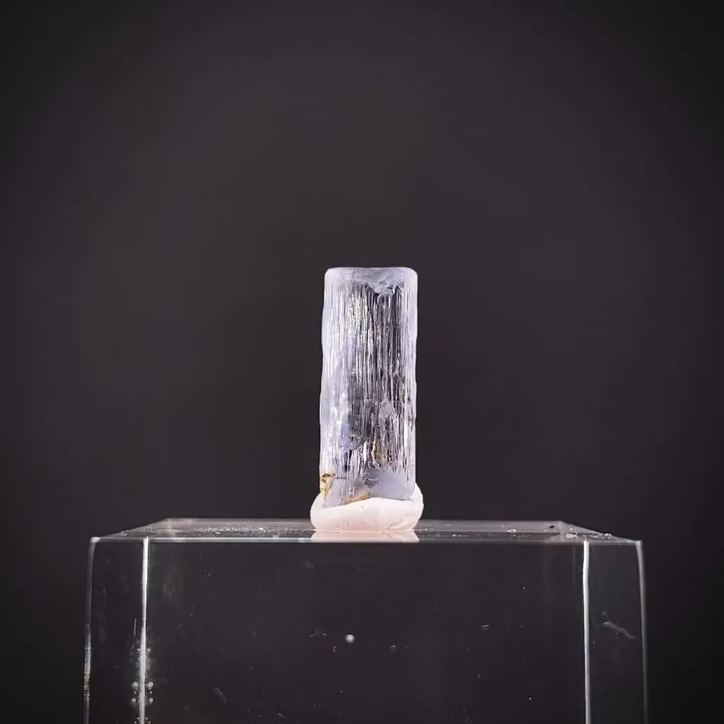 Sillimanite image