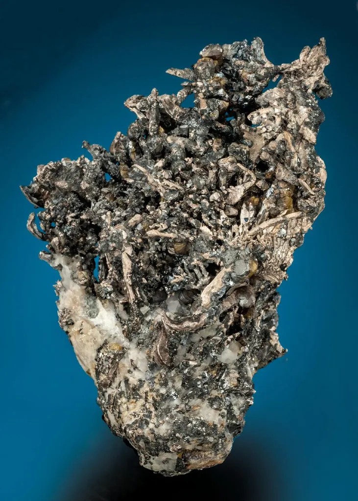 Silver, Chlorargyrite, Acanthite - image 1