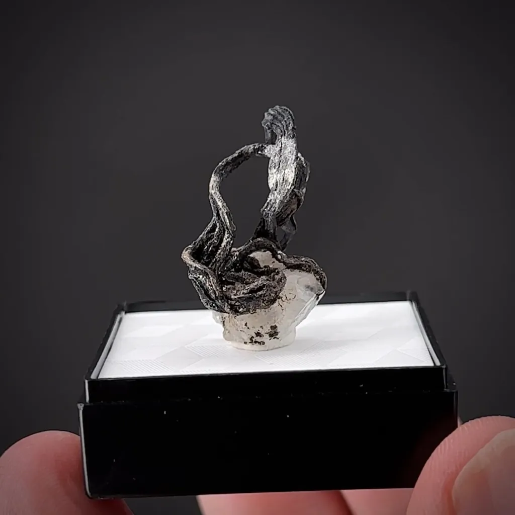 Silver on Calcite image