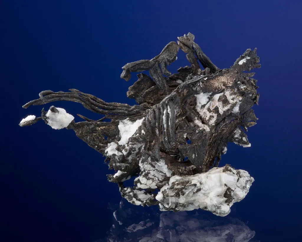 Silver on Calcite image