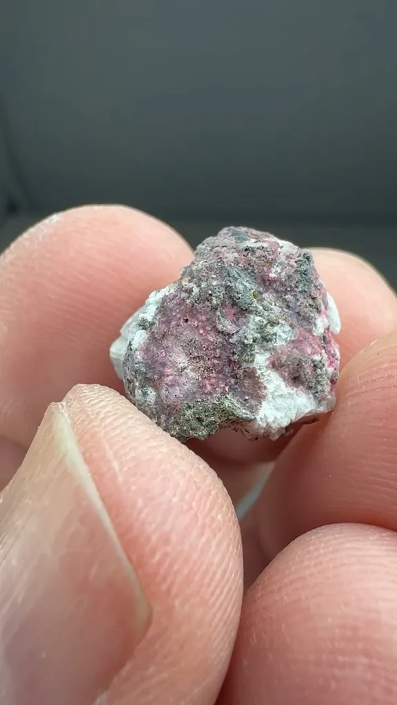 Silver with Erythrite image
