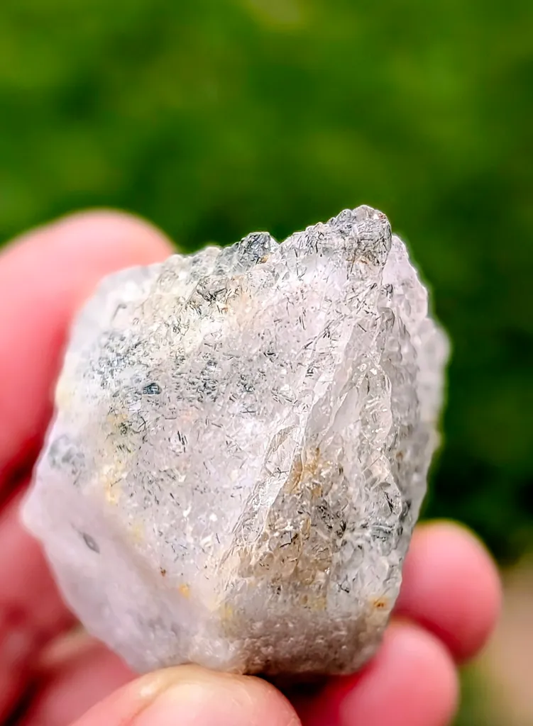 Sixling Quartz with Chlorite Inclusions; China, Inner Mongolia - image 2