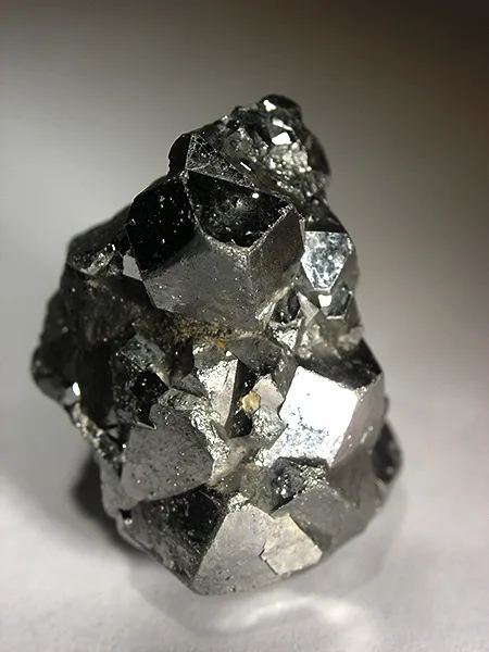 Skutterudite image
