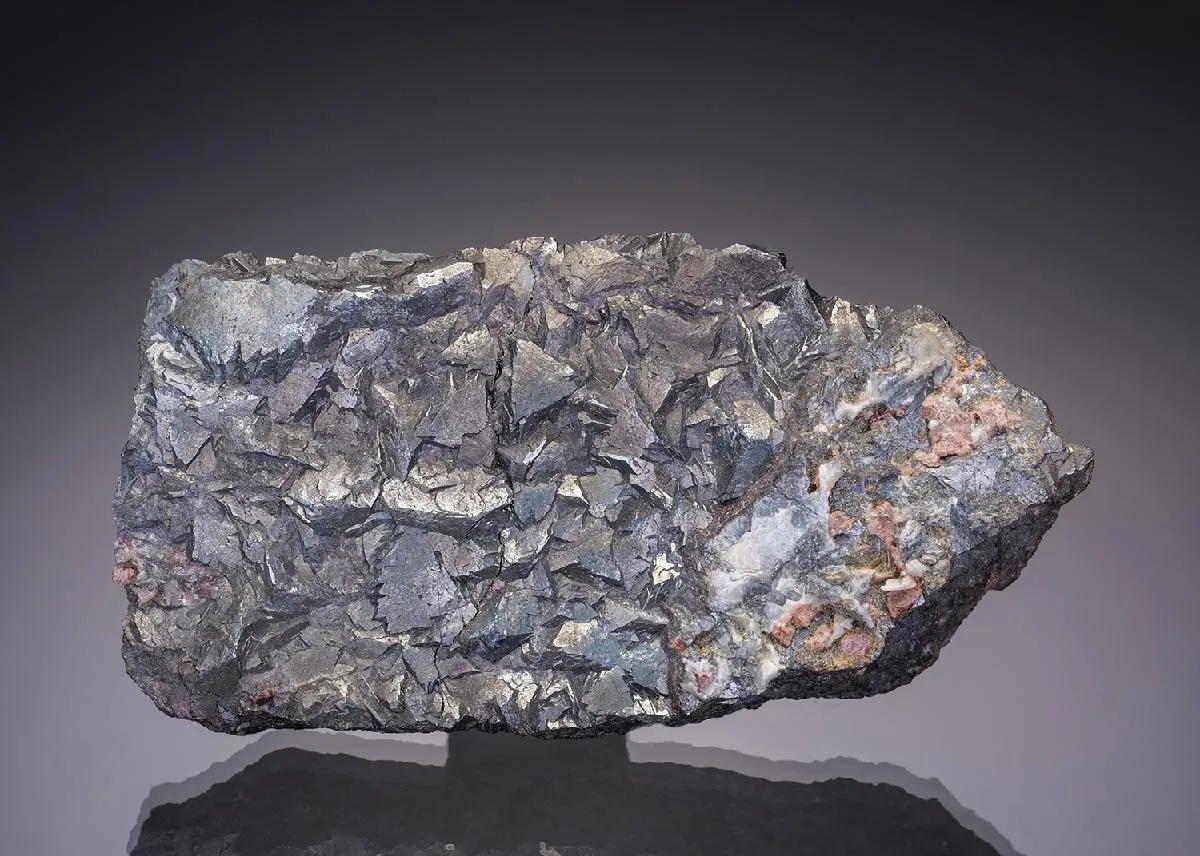 Skutterudite var. Smaltite - image 1