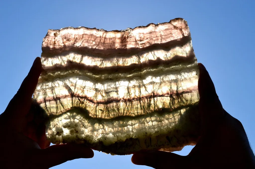 Slice - Fluorite - 1 polished side - 1260 grams - France image