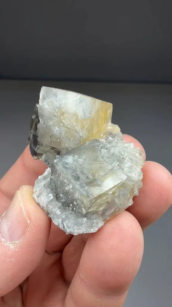Smithsonite (1205) - image 2