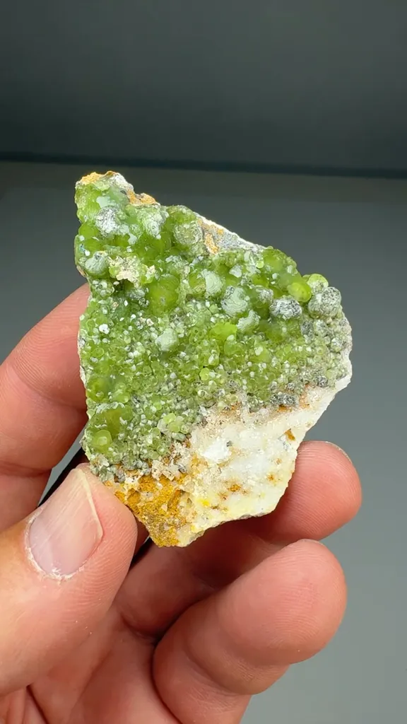 Smithsonite image