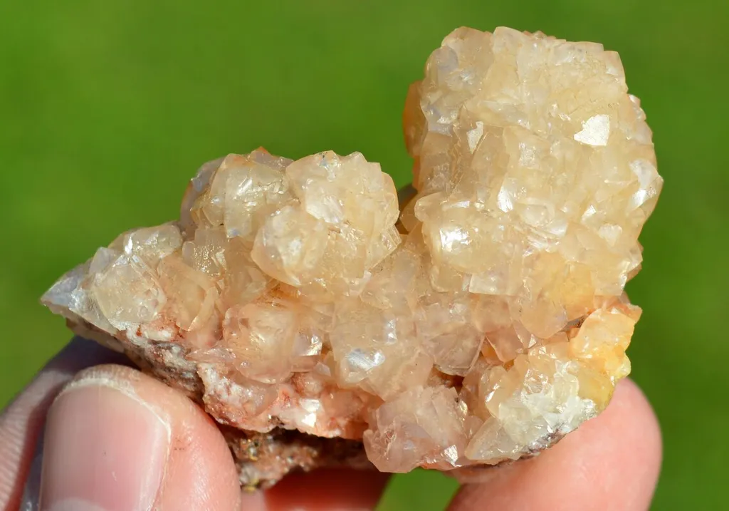 Smithsonite 91 grams - Tsumeb Mine, Tsumeb, Oshikoto Region, Namibia image