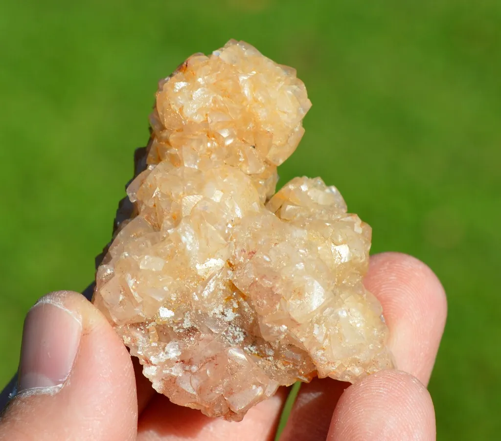 Smithsonite 91 grams - Tsumeb Mine, Tsumeb, Oshikoto Region, Namibia - image 3