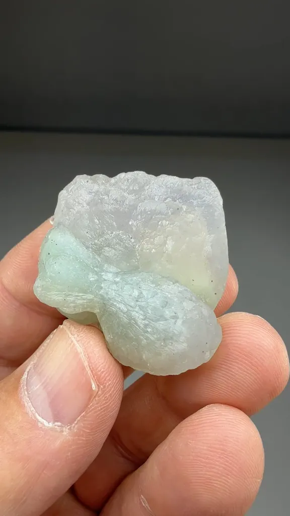 Smithsonite (979) - image 2