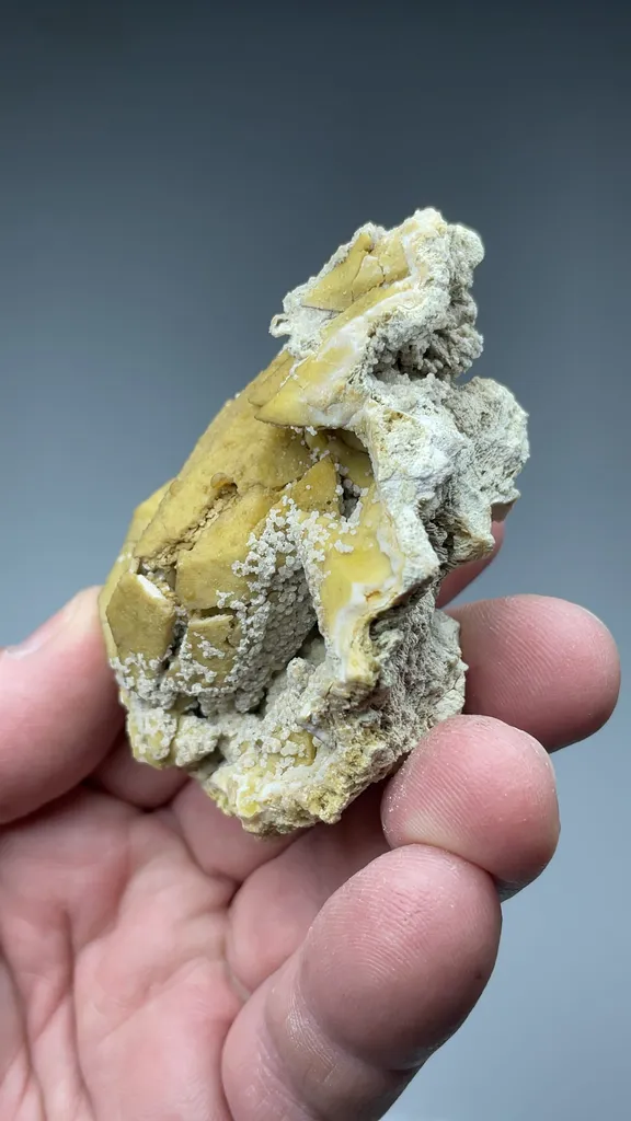 Smithsonite after Calcite with Hemimorphite - image 2