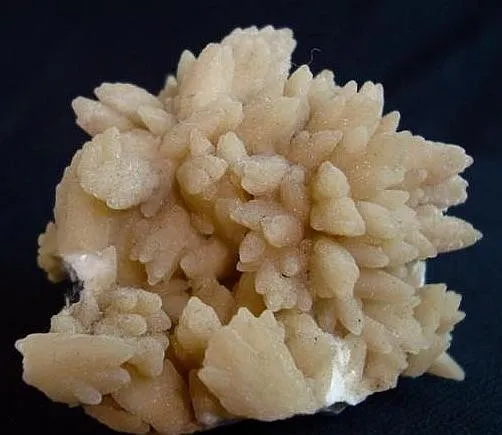 Smithsonite, Calcite image