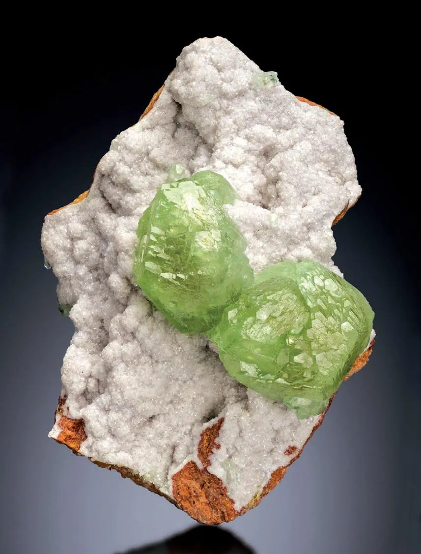 Smithsonite, Calcite - image 1