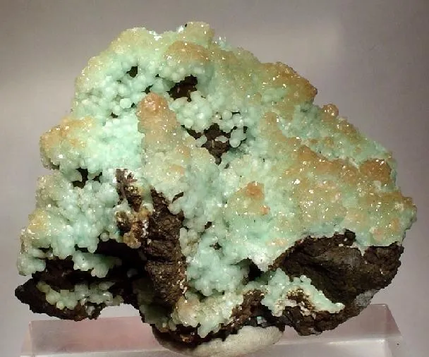 Smithsonite, Calcite, Chrysocolla image
