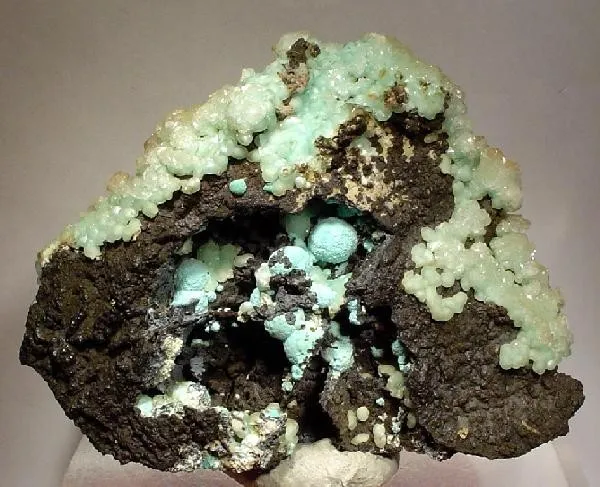 Smithsonite, Calcite, Chrysocolla - image 2
