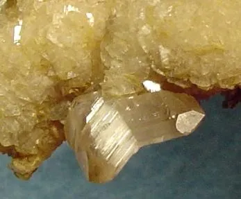 Smithsonite, Cerussite - image 2