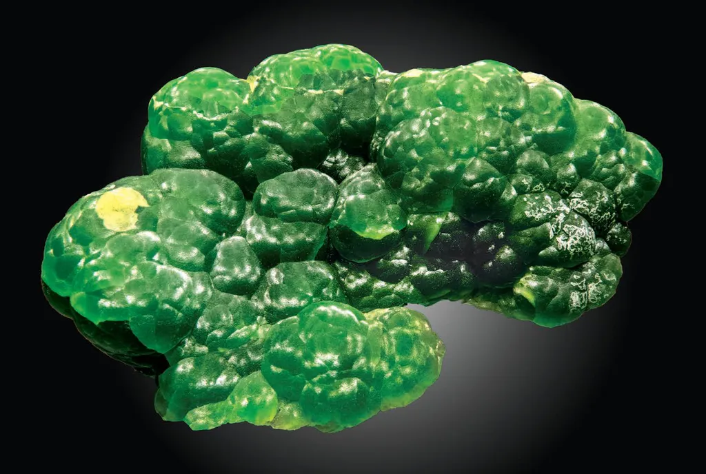 Smithsonite (Copper-rich) image