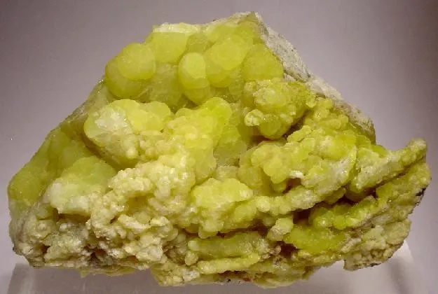 Smithsonite, Fluorite - image 1
