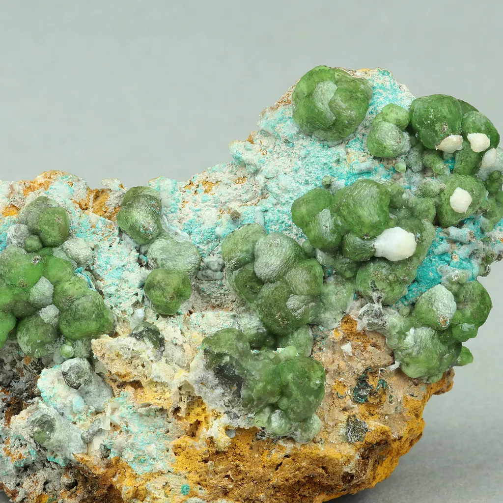 Smithsonite from Greece, Attica, Lavrion Mining District, Sounion - image 3