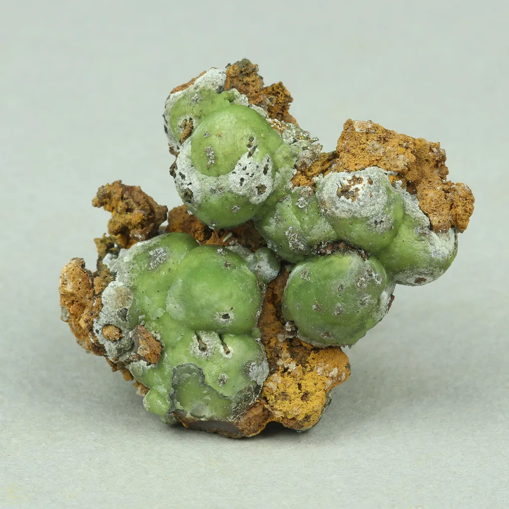 Smithsonite from Greece, Attica, Lavrion Mining District, Sounion image