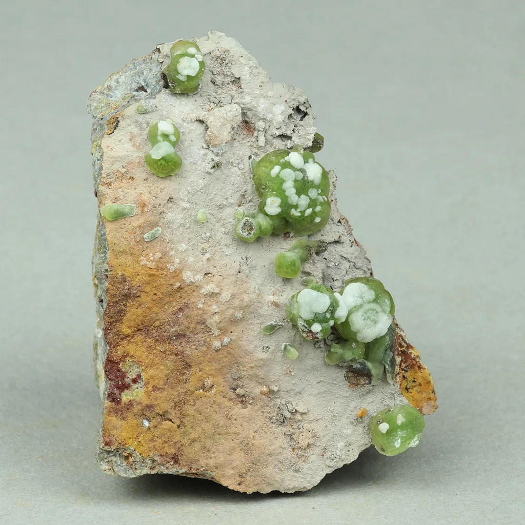 Smithsonite from Greece, Attica, Lavrion Mining District, Sounion - image 5