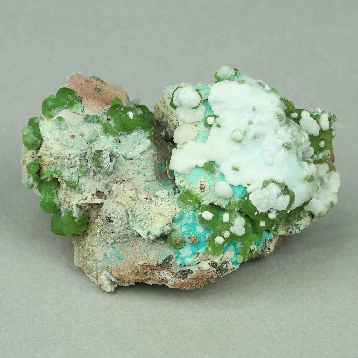Smithsonite from Greece, Attica, Lavrion Mining District, Sounion mine no. 6, Lavrion - image 3