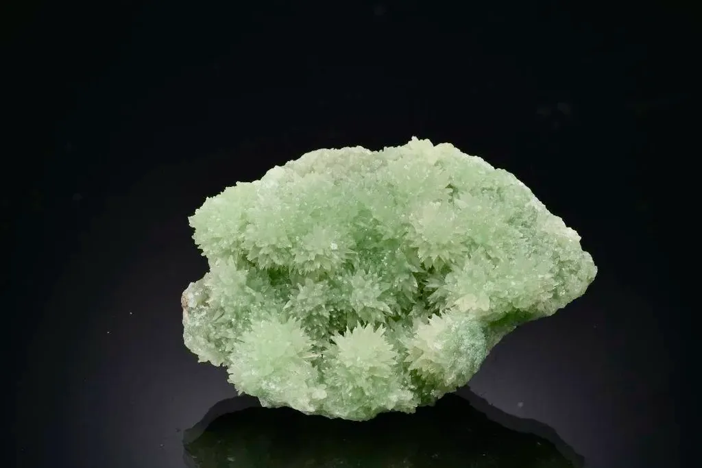 Smithsonite from Namibia, Oshikoto Region, Tsumeb
