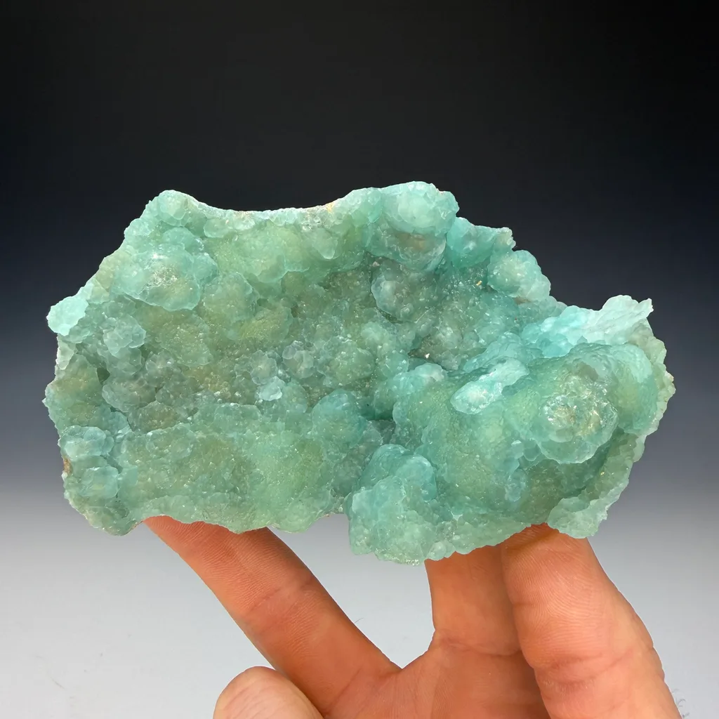 Smithsonite from Yanga Koubenza quarries, Mfouati, Mfouati District, Bouenza Department, Republic of the Congo image