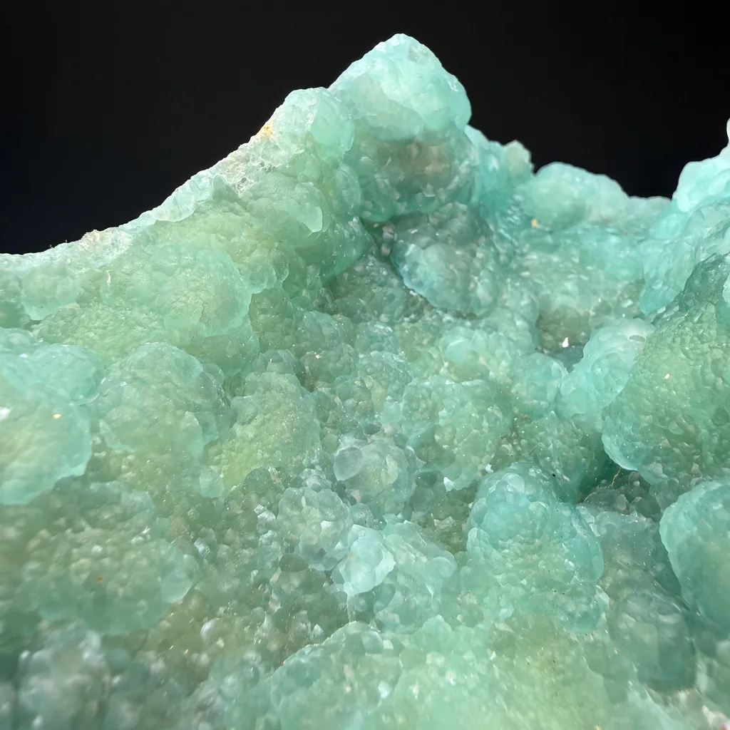 Smithsonite from Yanga Koubenza quarries, Mfouati, Mfouati District, Bouenza Department, Republic of the Congo - image 4
