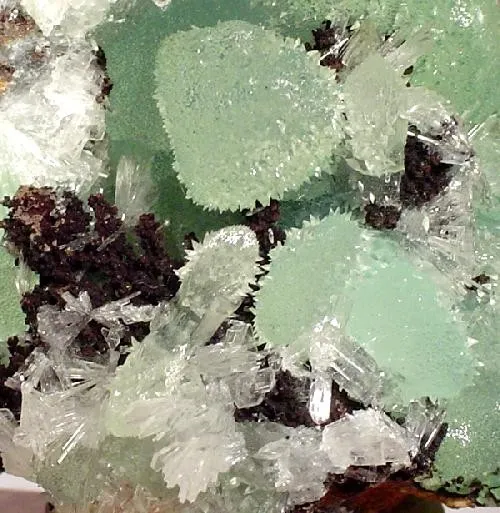 Smithsonite, Hemimorphite - image 2