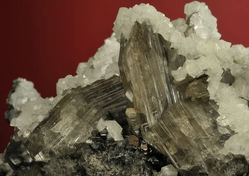 Smithsonite ON Cerussite - image 2