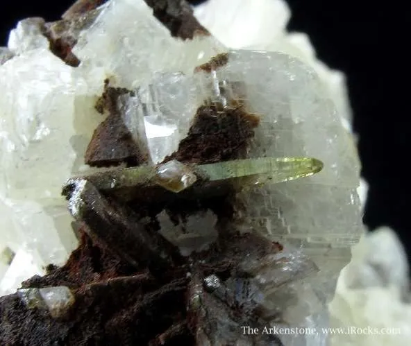 Smithsonite on Cerussite With Mimetite - image 4