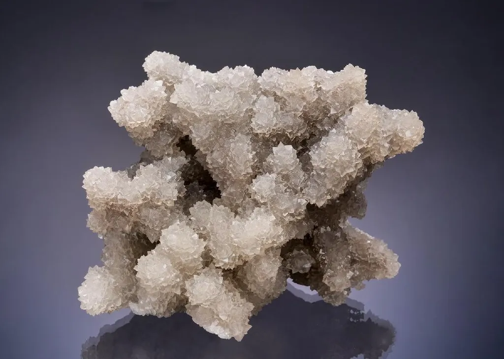 Smithsonite on Descloizite