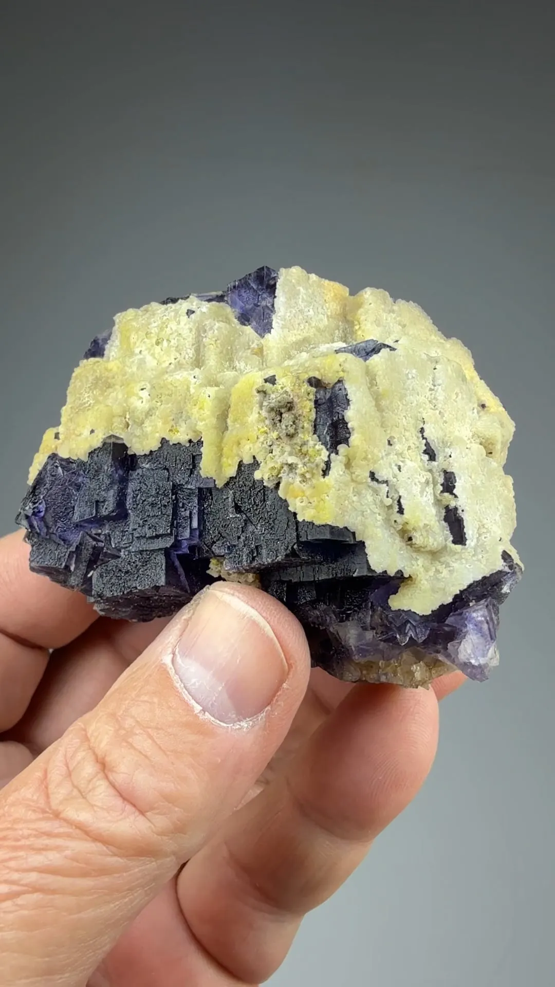 Smithsonite on Fluorite - image 2