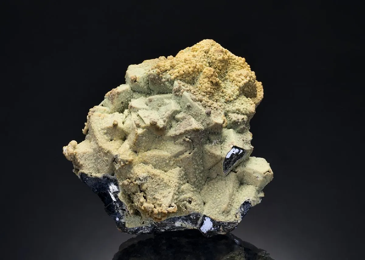 Smithsonite on Galena - image 1