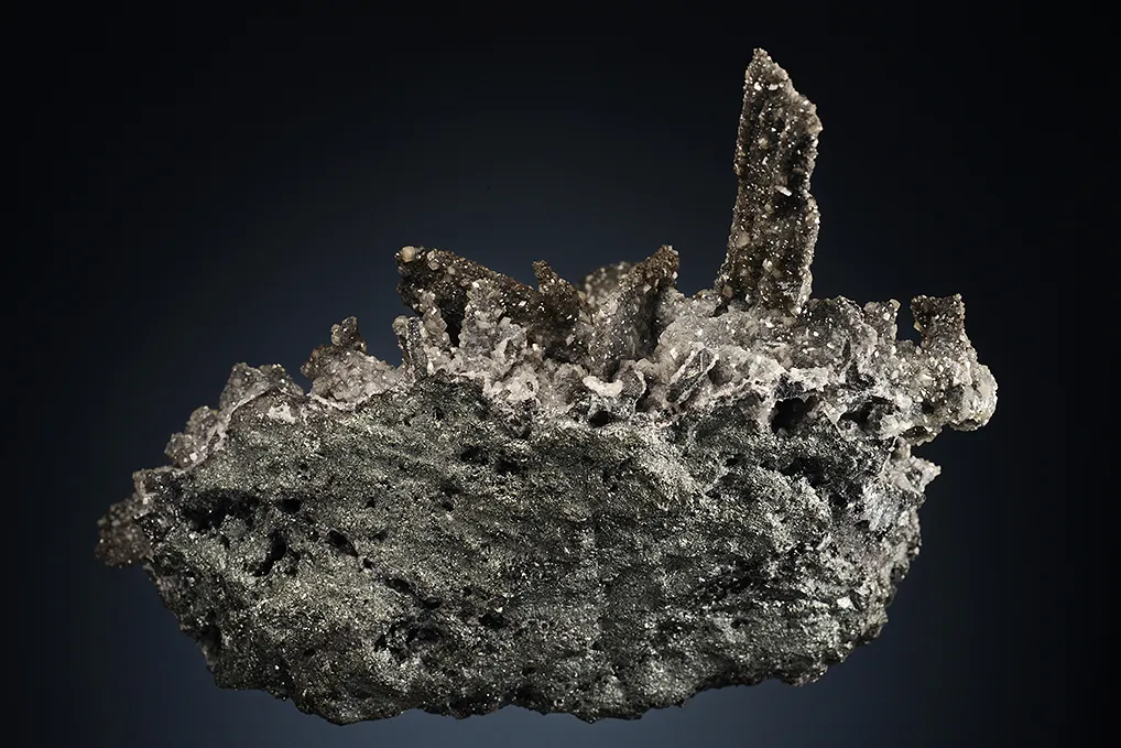 Smithsonite on Tennantite after Chalcocite (repaired) - image 6