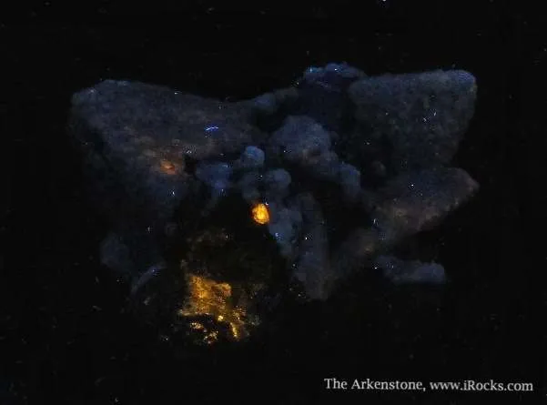 Smithsonite on Tennantite and Galena - image 6