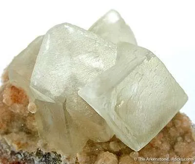 Smithsonite on Willemite - image 3