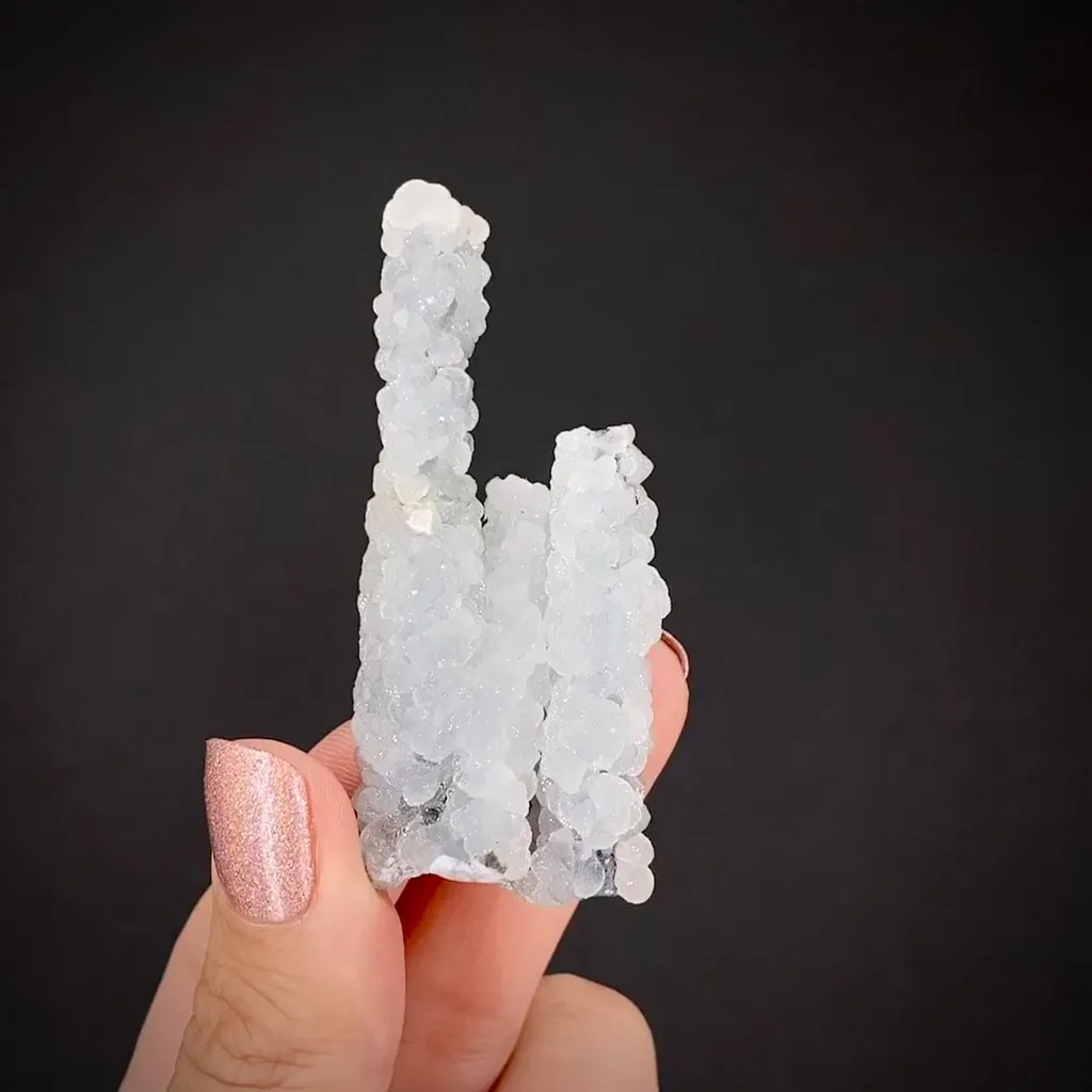 Smithsonite stalactite image