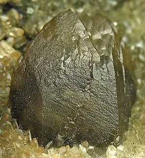 Smithsonite, Tennantite - image 2
