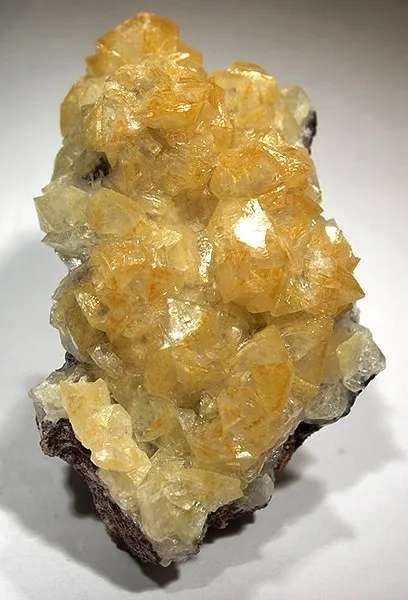Smithsonite (Var: Cadmian Smithsonite) image