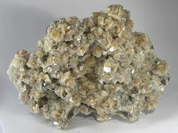 Smithsonite (Var: Cadmian Smithsonite) image